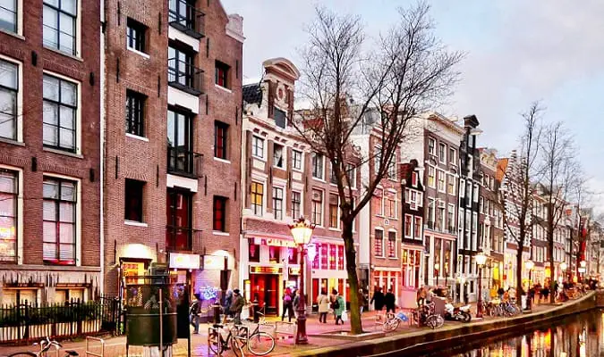Preços de Hotéis e Passagens Aéreas para Amsterdam em Fevereiro